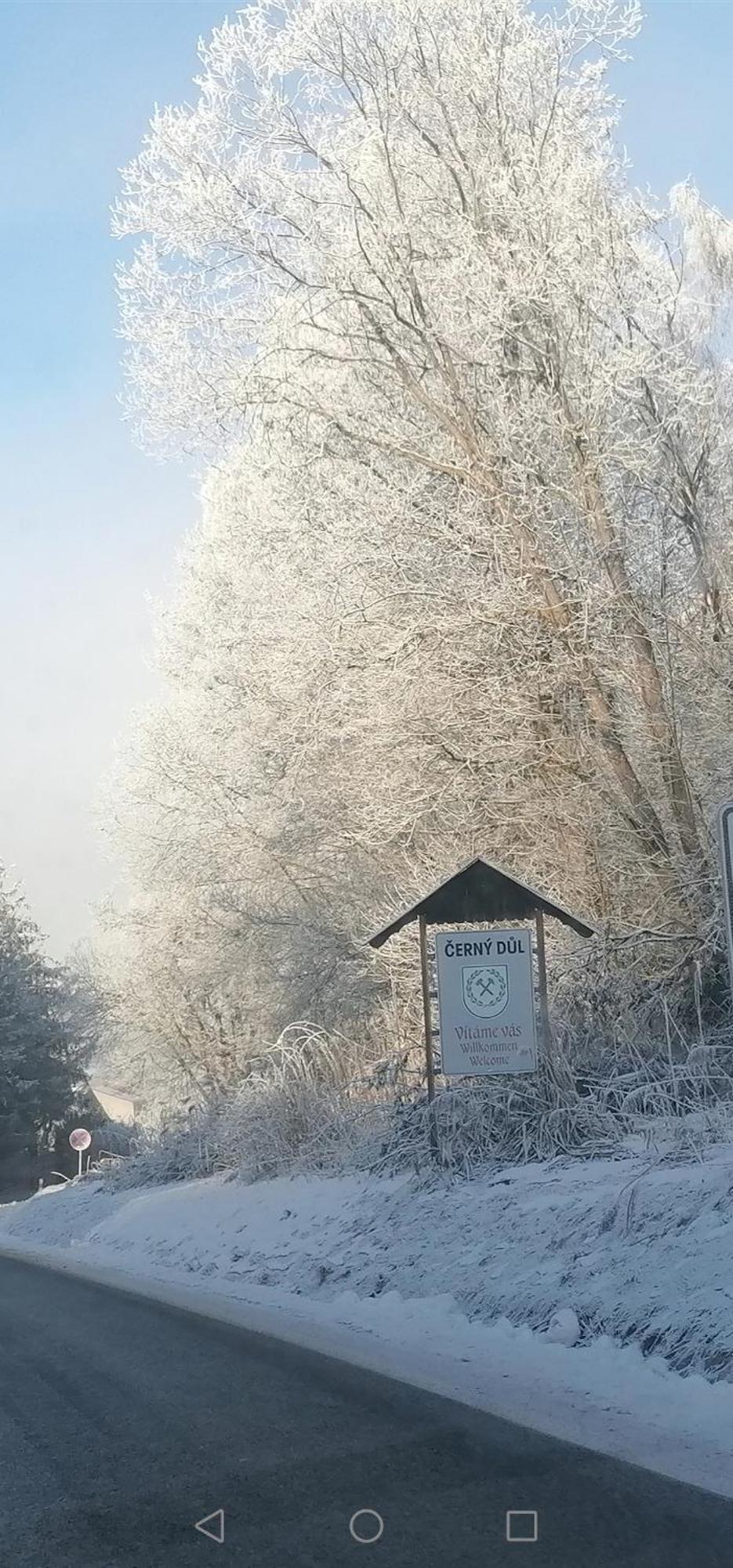 Chata Roudny Černý Dŭl Buitenkant foto
